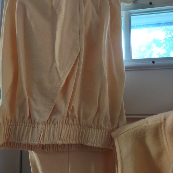 Hunt club yellow vest and pants set - Picture 4 of 4